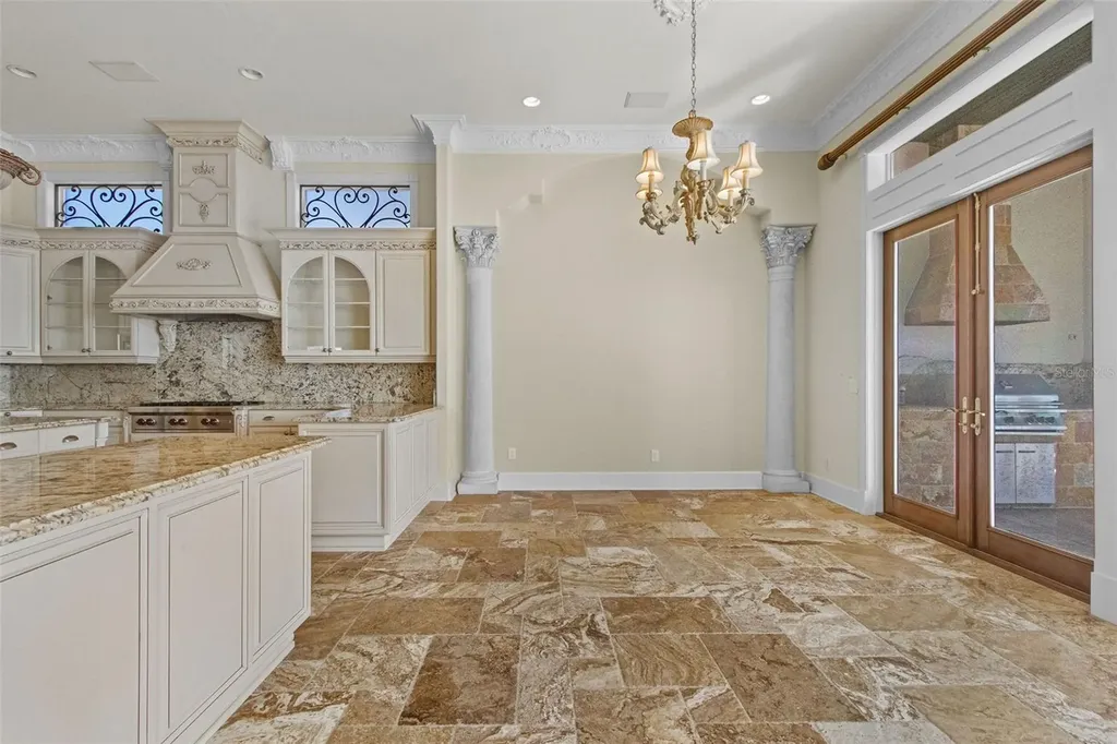 4107 Causeway Vista Drive Tampa FL 33615