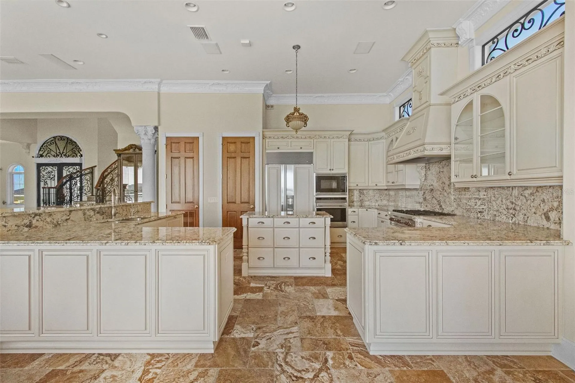 4107 Causeway Vista Drive Tampa FL 33615