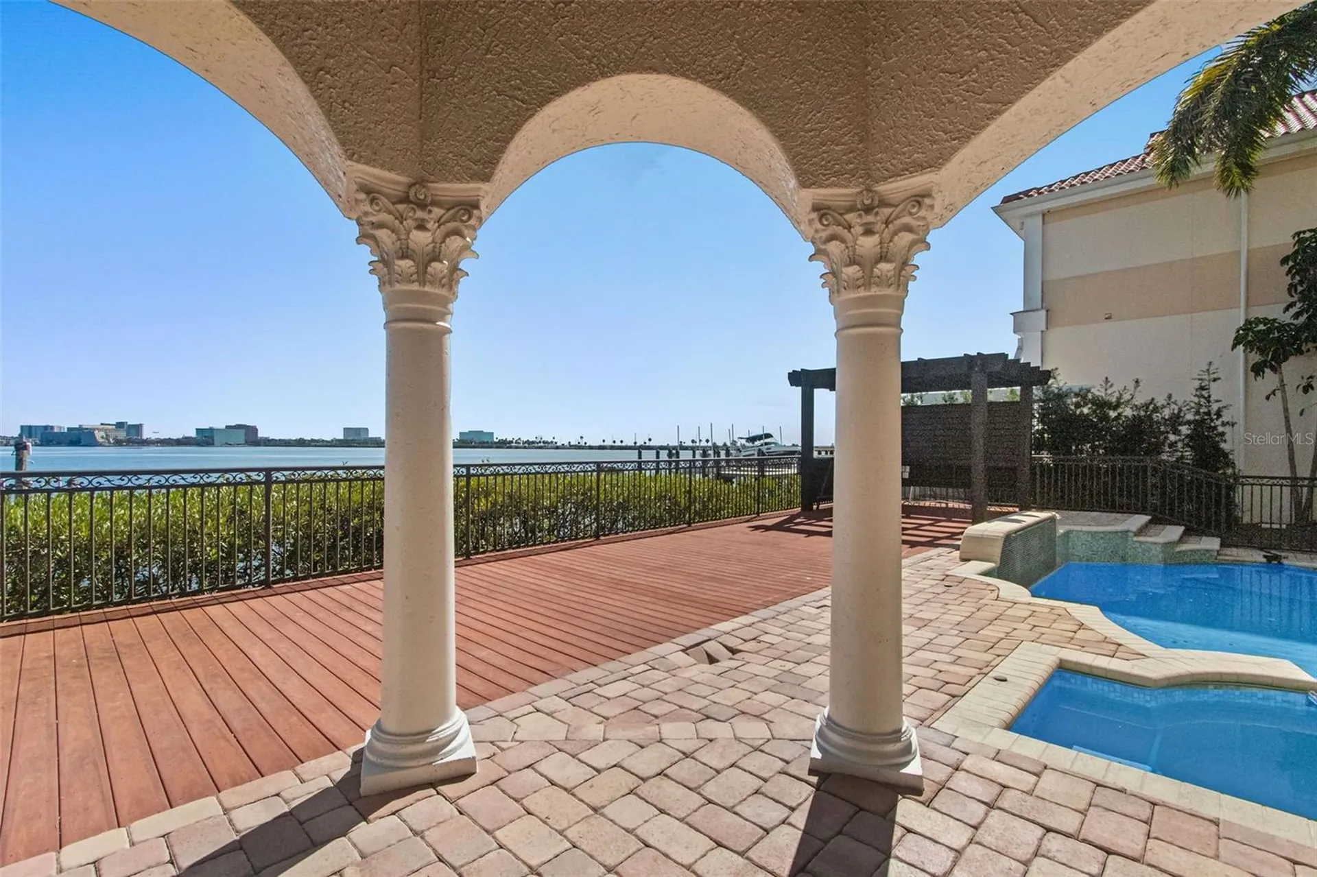 4107 Causeway Vista Drive Tampa FL 33615