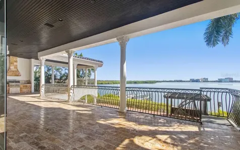 4107 Causeway Vista Drive Tampa FL 33615