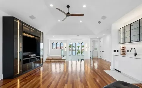 4107 Causeway Vista Drive Tampa FL 33615