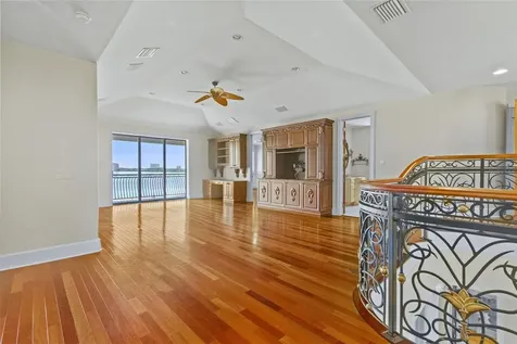 4107 Causeway Vista Drive Tampa FL 33615