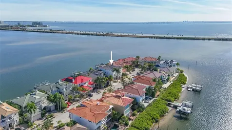 4107 Causeway Vista Drive Tampa FL 33615