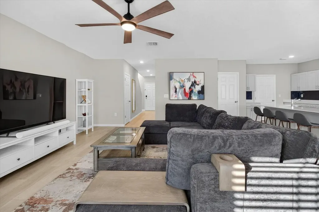 7860 Peace Lily Avenue Wesley Chapel FL 33545