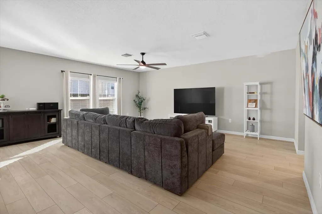 7860 Peace Lily Avenue Wesley Chapel FL 33545