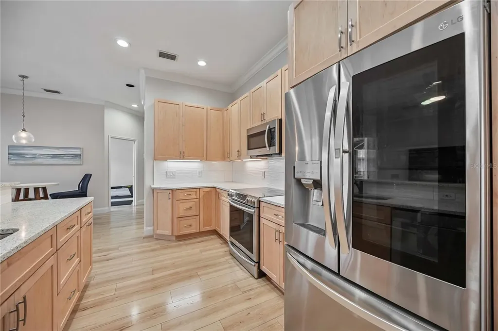 302 Americas Cup Boulevard Bradenton FL 34208