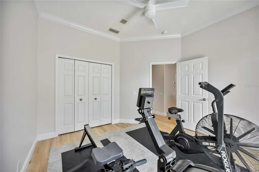 302 Americas Cup Boulevard Bradenton FL 34208