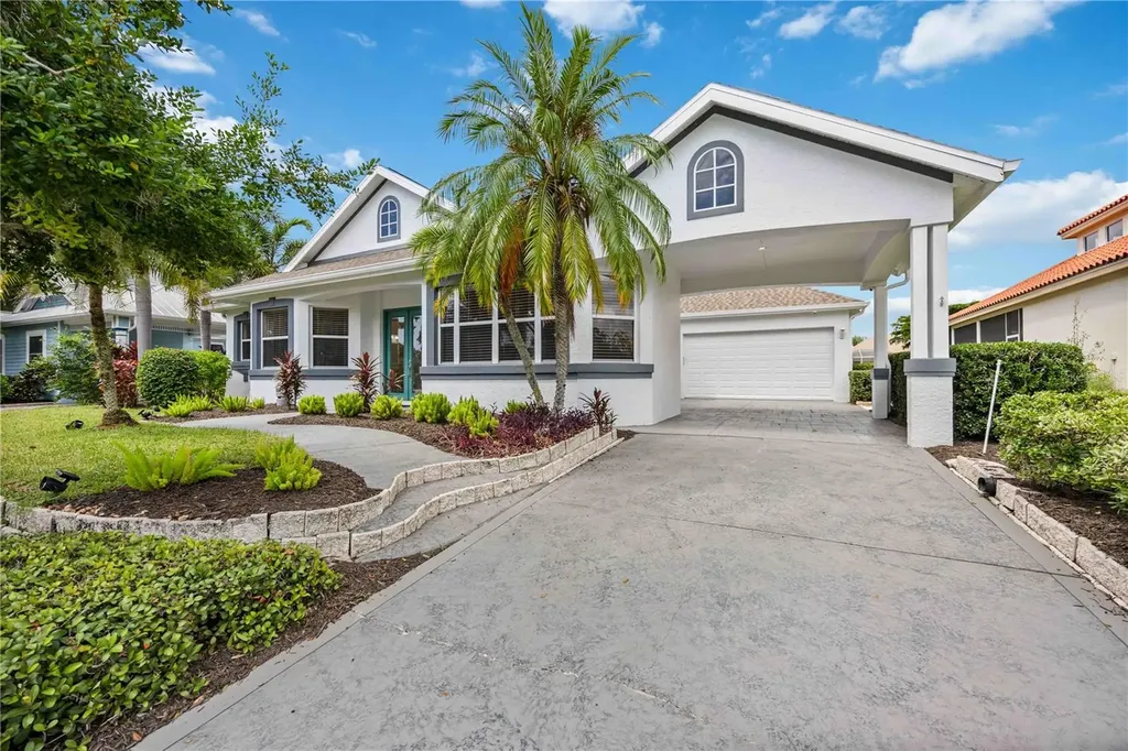302 Americas Cup Boulevard Bradenton FL 34208