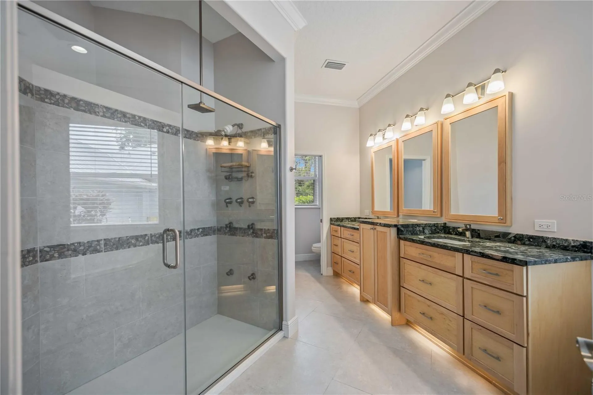 302 Americas Cup Boulevard Bradenton FL 34208
