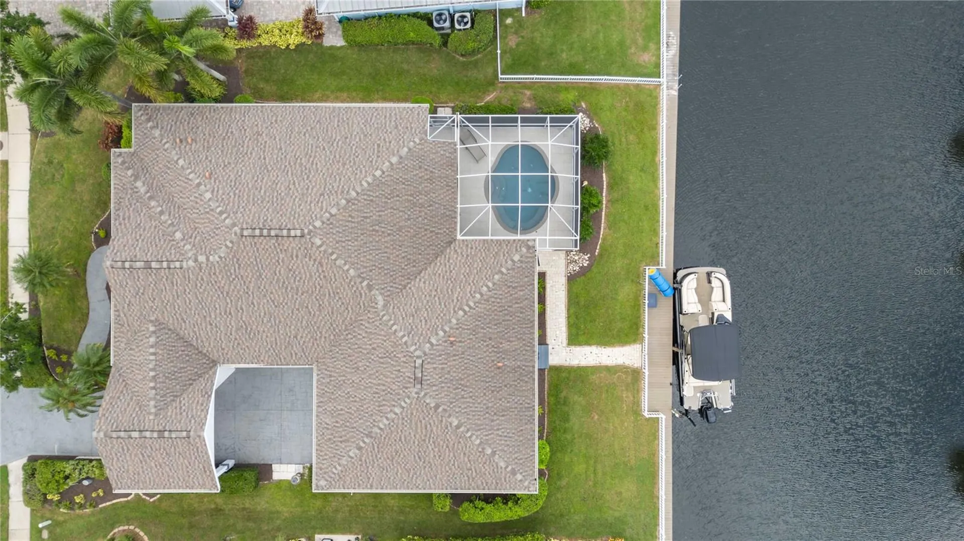 302 Americas Cup Boulevard Bradenton FL 34208