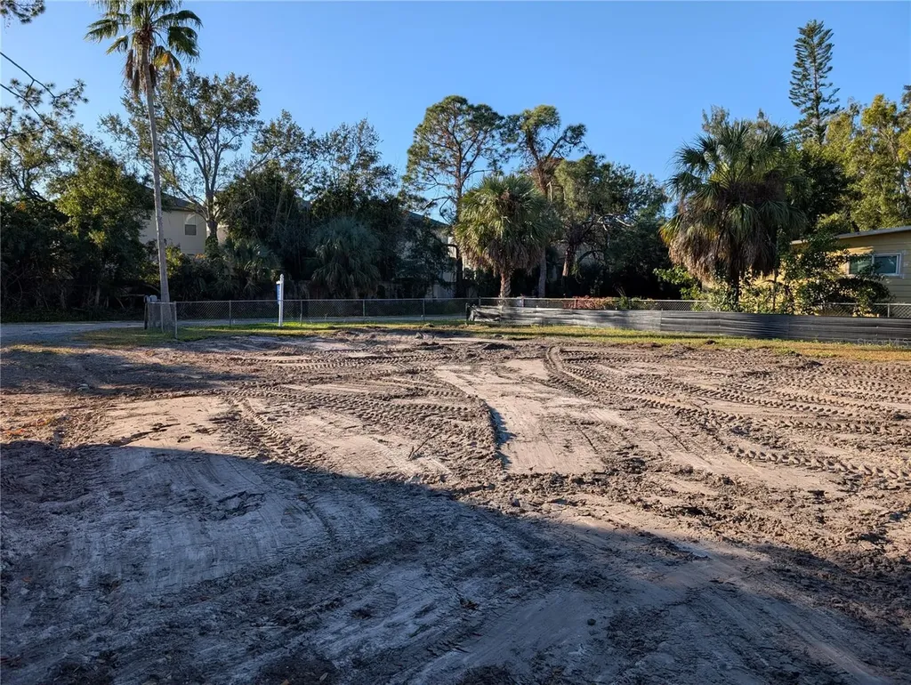 1331 Mentone Drive NE St Petersburg FL 33702