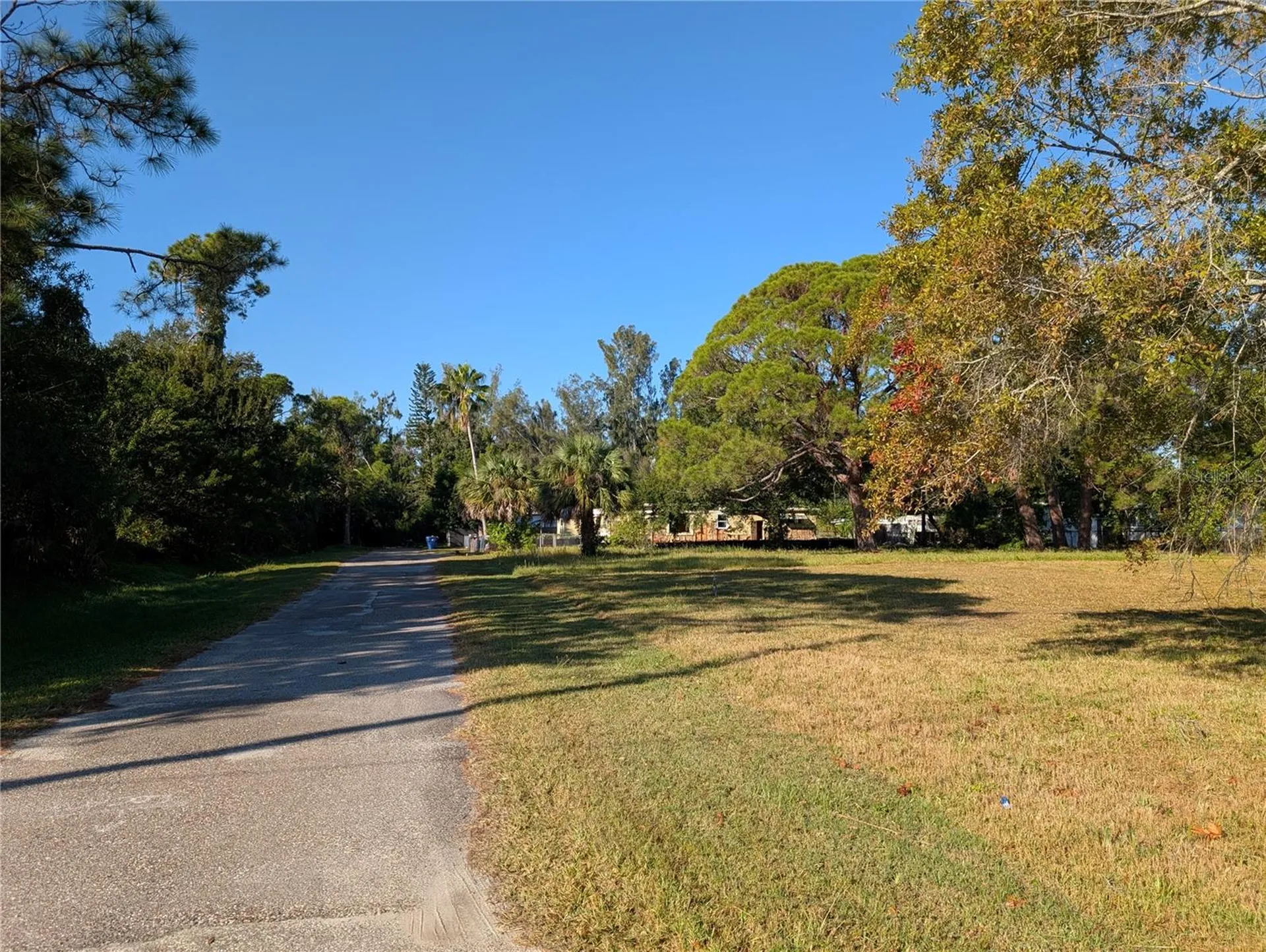 1331 Mentone Drive NE St Petersburg FL 33702