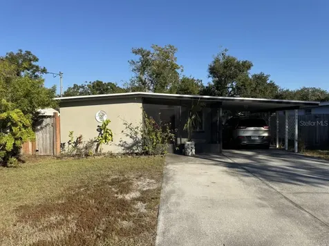 340 8th Avenue N Safety Harbor FL 34695