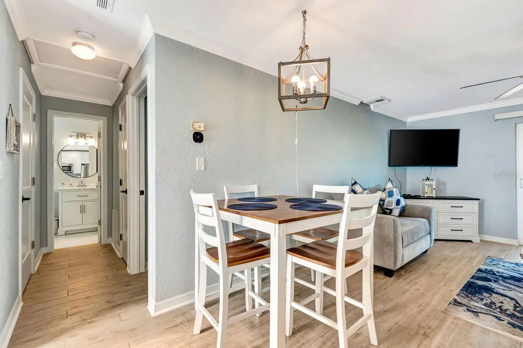 5830 Midnight Pass Road Sarasota FL 34242