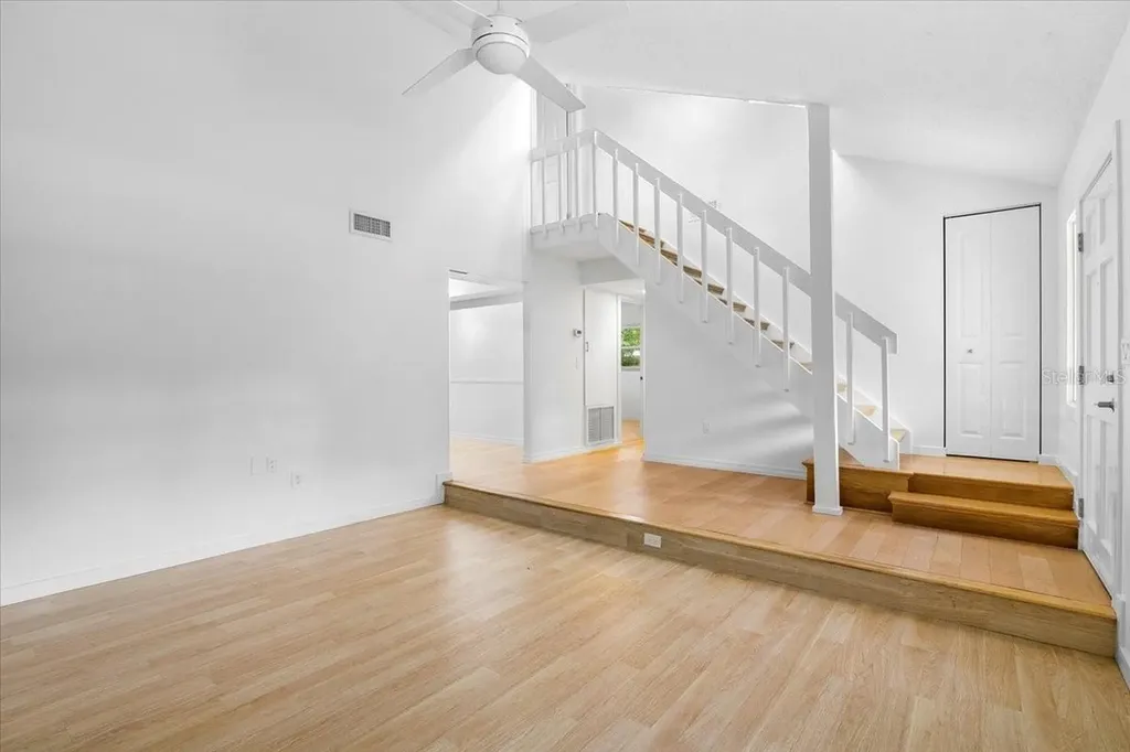 7147 Lago Street Sarasota FL 34241
