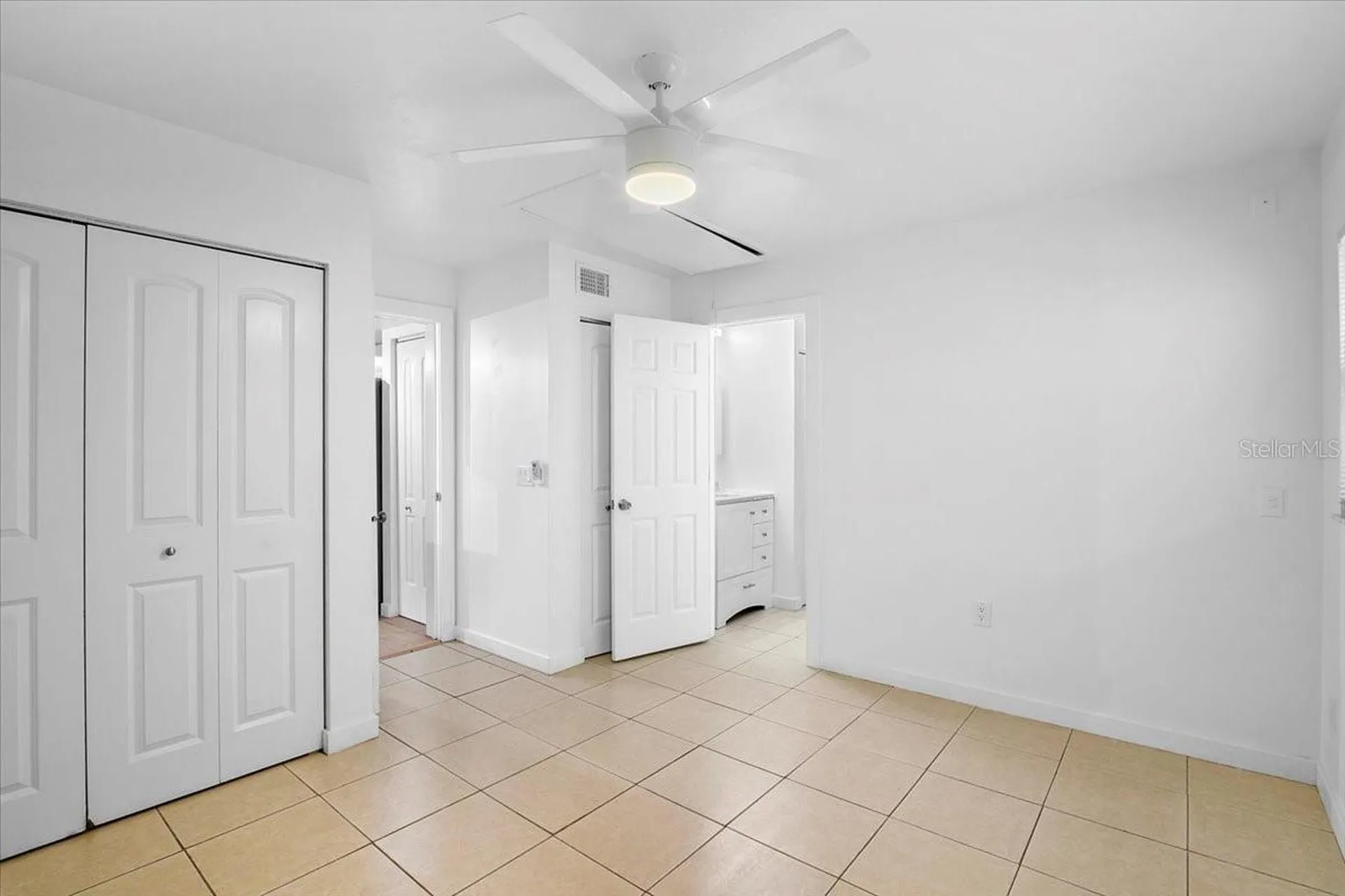 7147 Lago Street Sarasota FL 34241