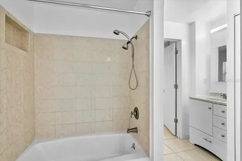 7147 Lago Street Sarasota FL 34241