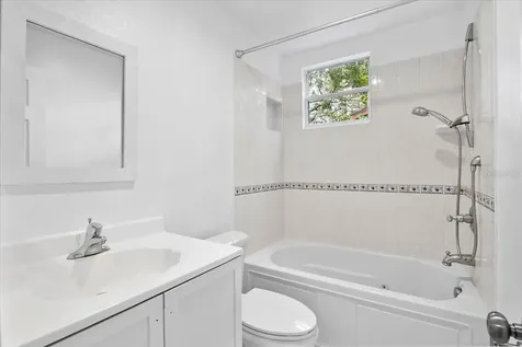 7147 Lago Street Sarasota FL 34241
