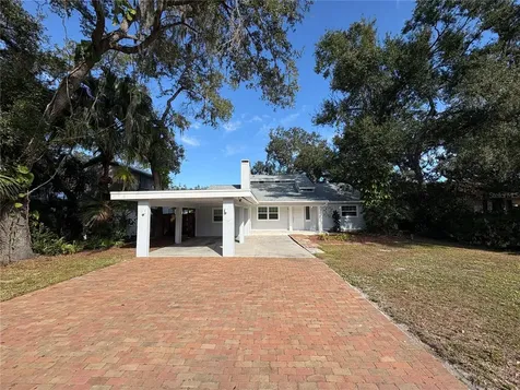 7147 Lago Street Sarasota FL 34241