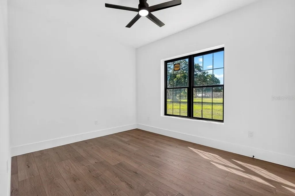 1624 Greens Dairy Road Deland FL 32720
