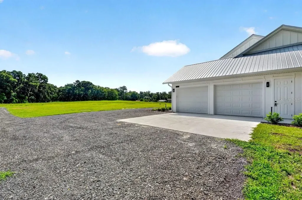1624 Greens Dairy Road Deland FL 32720