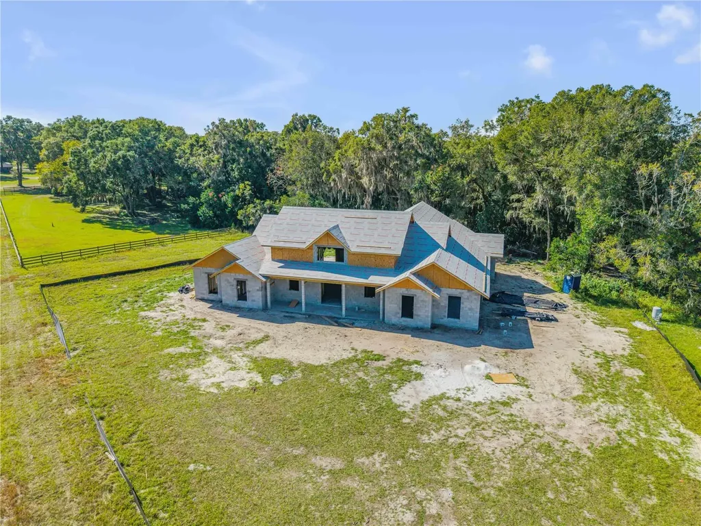1624 Greens Dairy Road Deland FL 32720