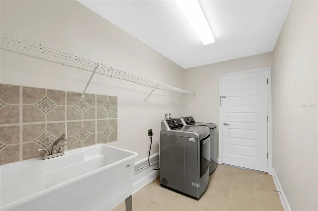 809 Colville Drive Kissimmee FL 34759