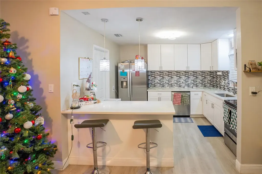 5205 98th Terrace N Pinellas Park FL 33782