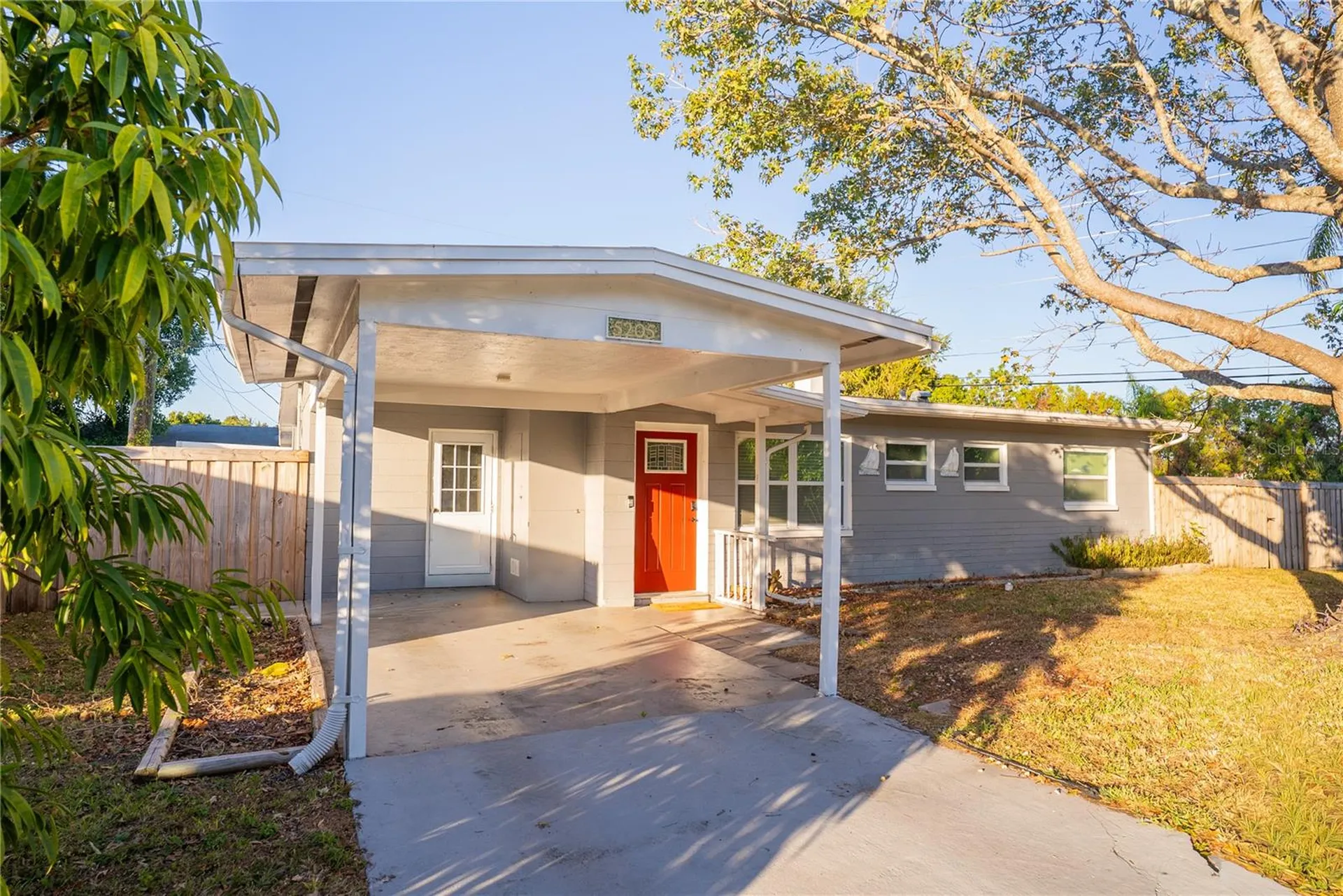 5205 98th Terrace N Pinellas Park FL 33782