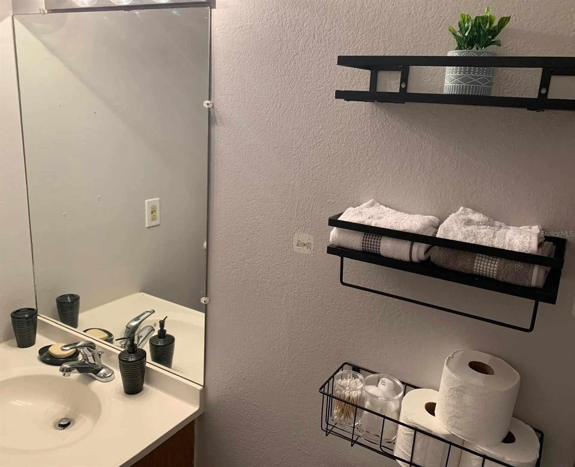 1057 S Hiawassee Road Orlando FL 32835