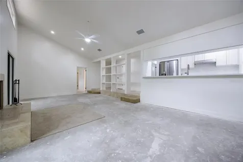 2900 NW 34th Street Gainesville FL 32605