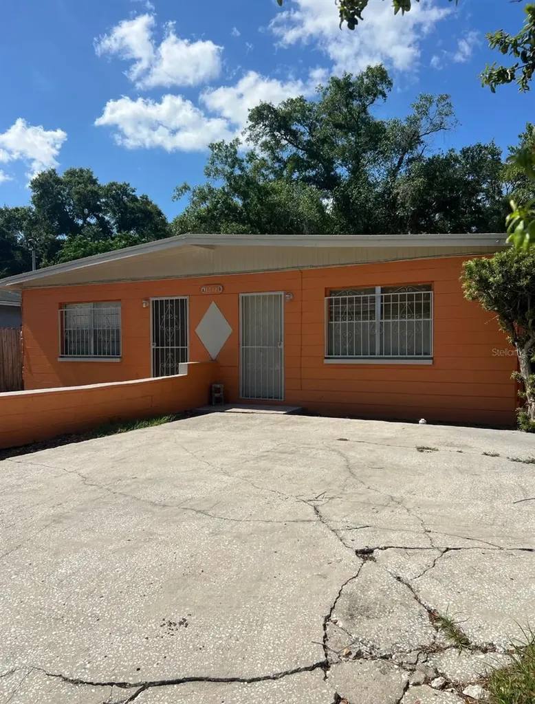 3612 E Osborne Avenue Tampa FL 33610