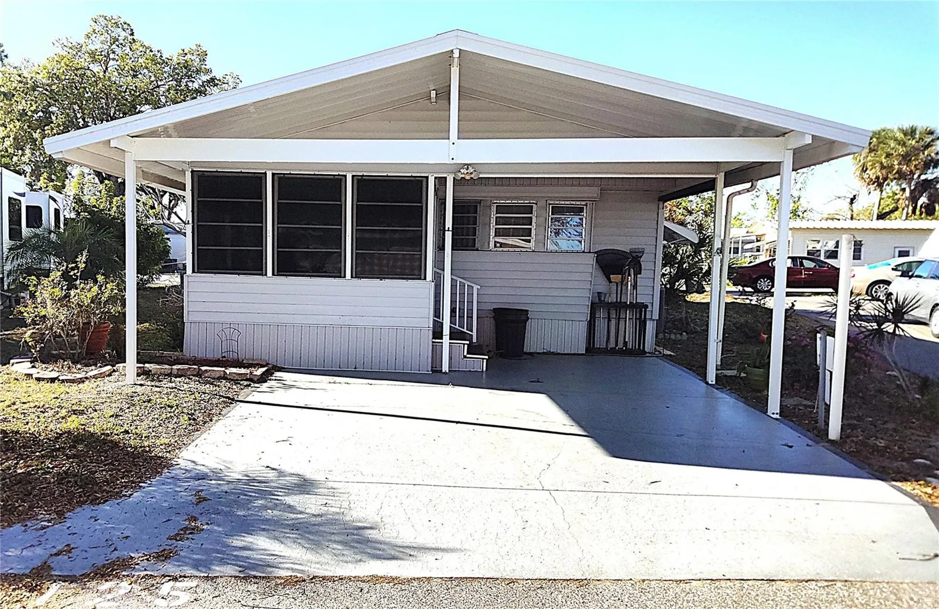 3275 26th Avenue E Bradenton FL 34208