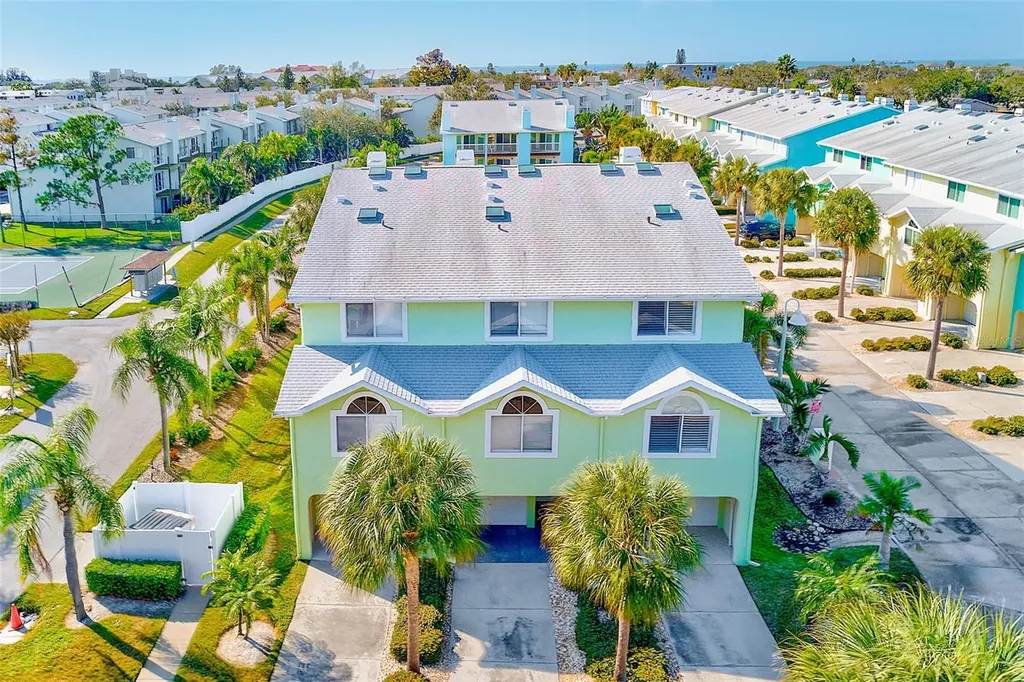 205 Marcdale Boulevard Indian Rocks Beach FL 33785