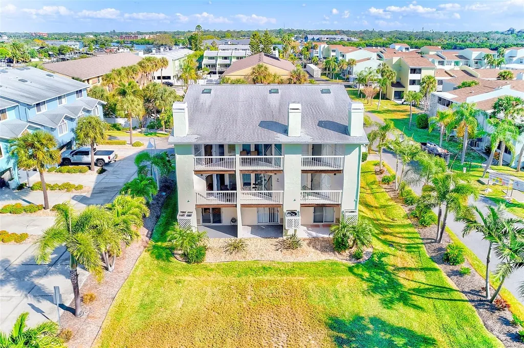 205 Marcdale Boulevard Indian Rocks Beach FL 33785