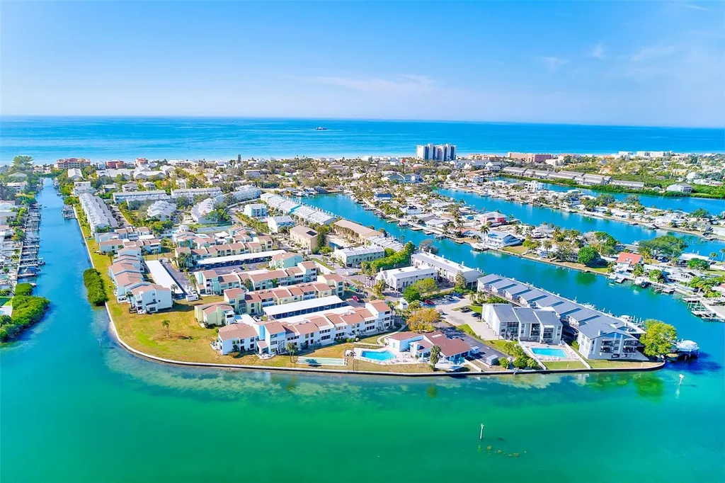 205 Marcdale Boulevard Indian Rocks Beach FL 33785