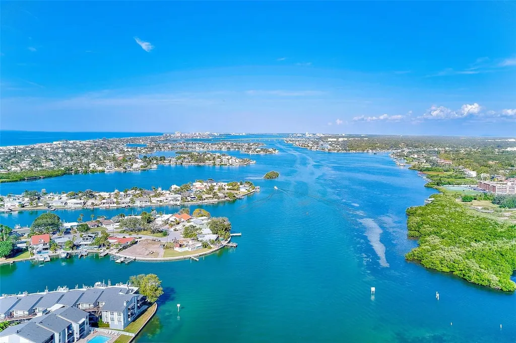 205 Marcdale Boulevard Indian Rocks Beach FL 33785