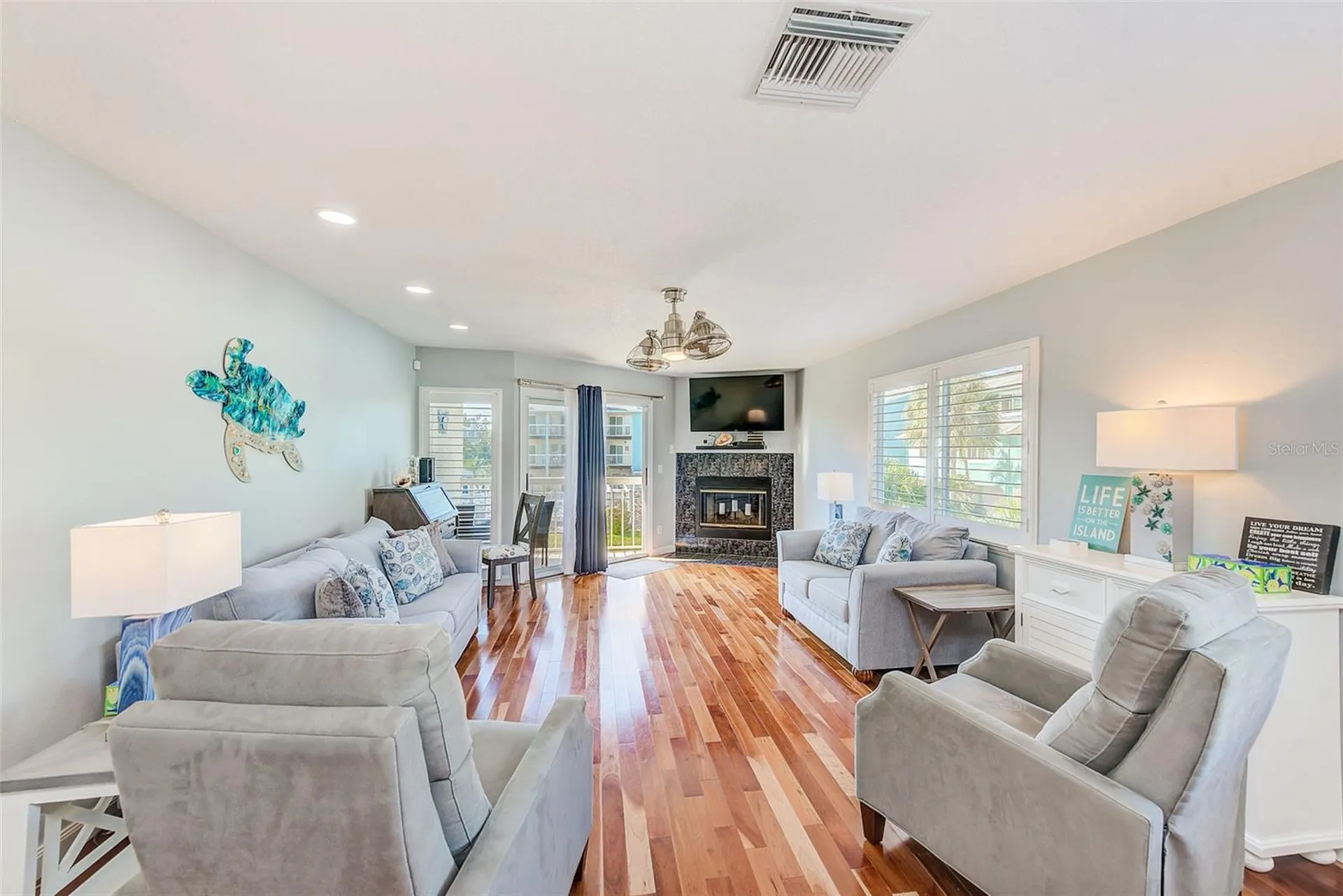 205 Marcdale Boulevard Indian Rocks Beach FL 33785