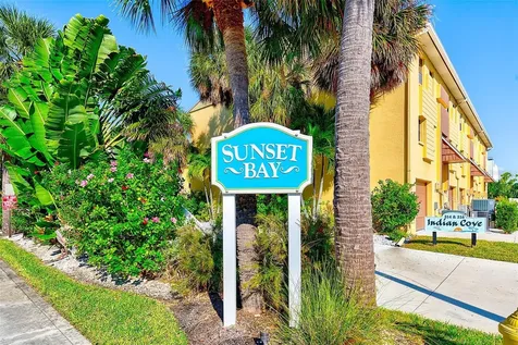 205 Marcdale Boulevard Indian Rocks Beach FL 33785