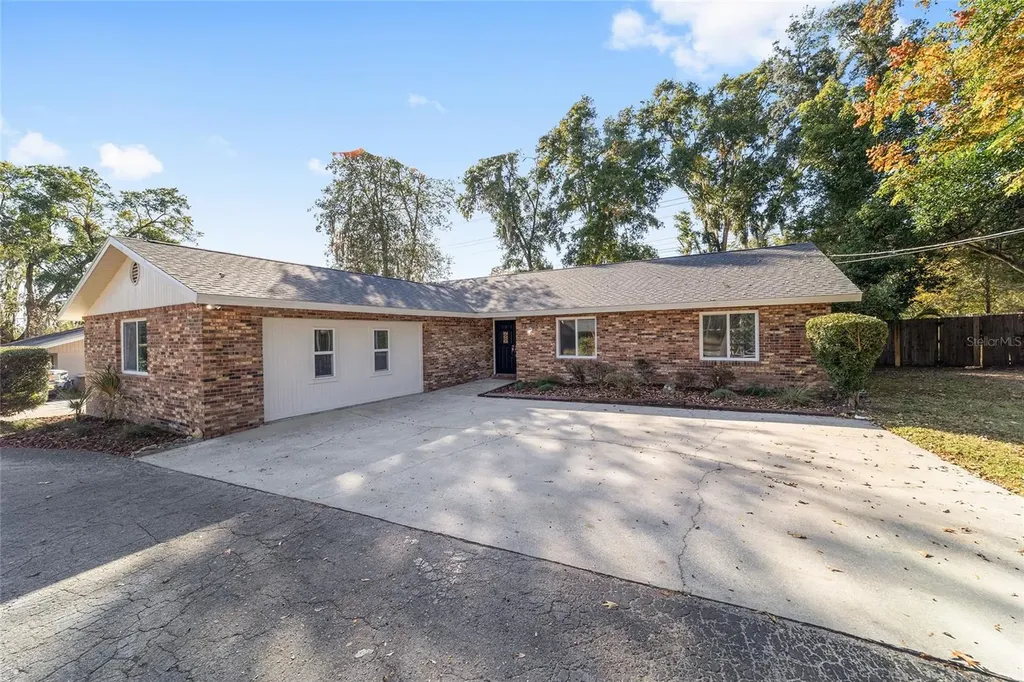 1112 SE 44th Avenue Ocala FL 34471