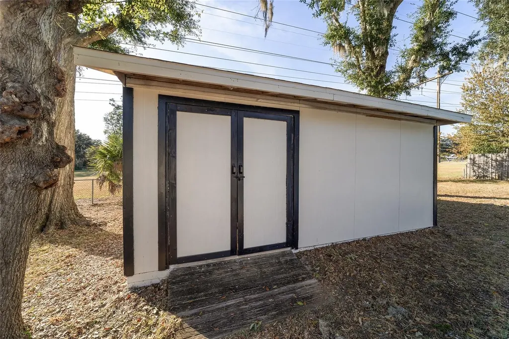 1112 SE 44th Avenue Ocala FL 34471