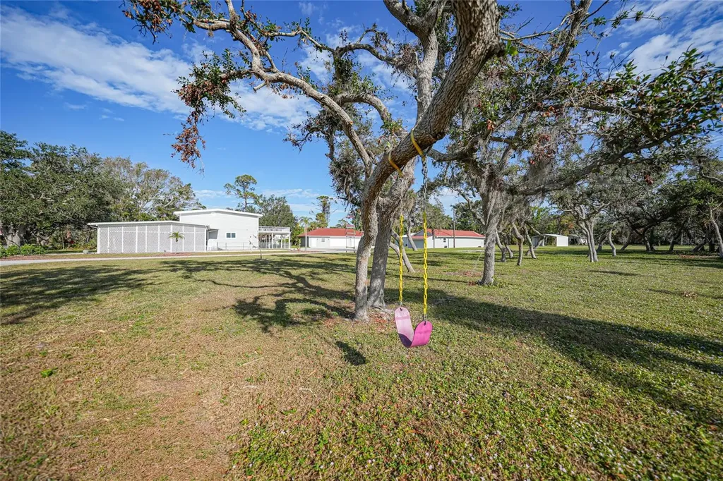 1931 Bayshore Drive Englewood FL 34223