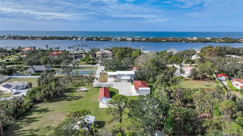 1931 Bayshore Drive Englewood FL 34223