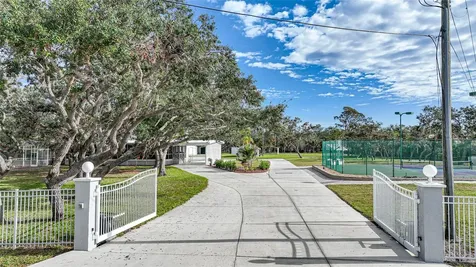 1931 Bayshore Drive Englewood FL 34223
