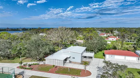 1931 Bayshore Drive Englewood FL 34223