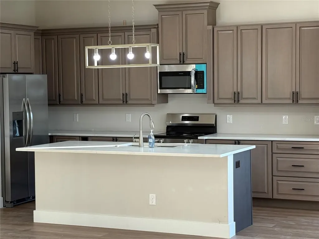 445 Adams View Lane Auburndale FL 33823