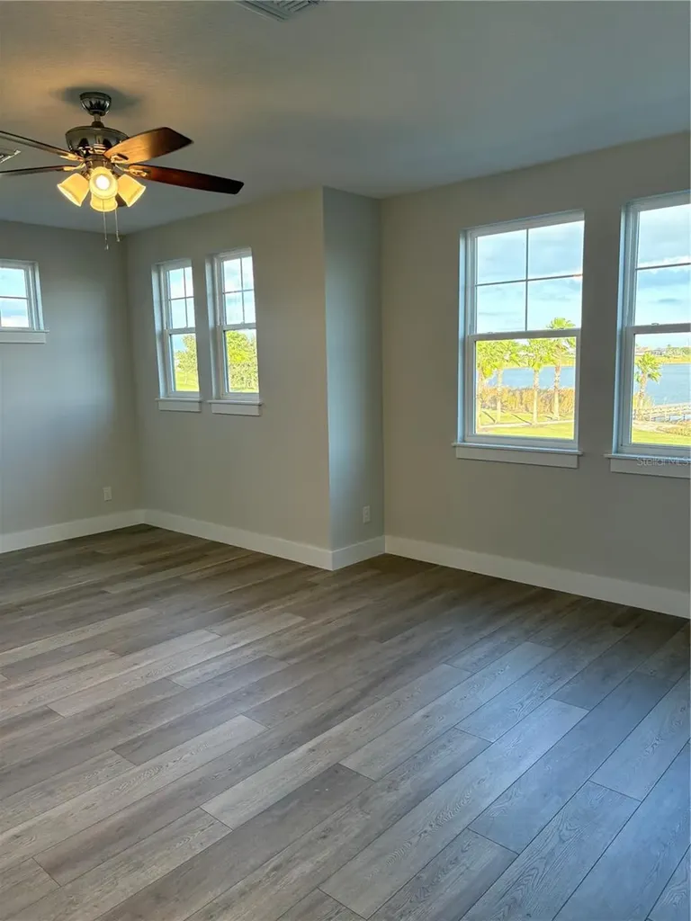 445 Adams View Lane Auburndale FL 33823