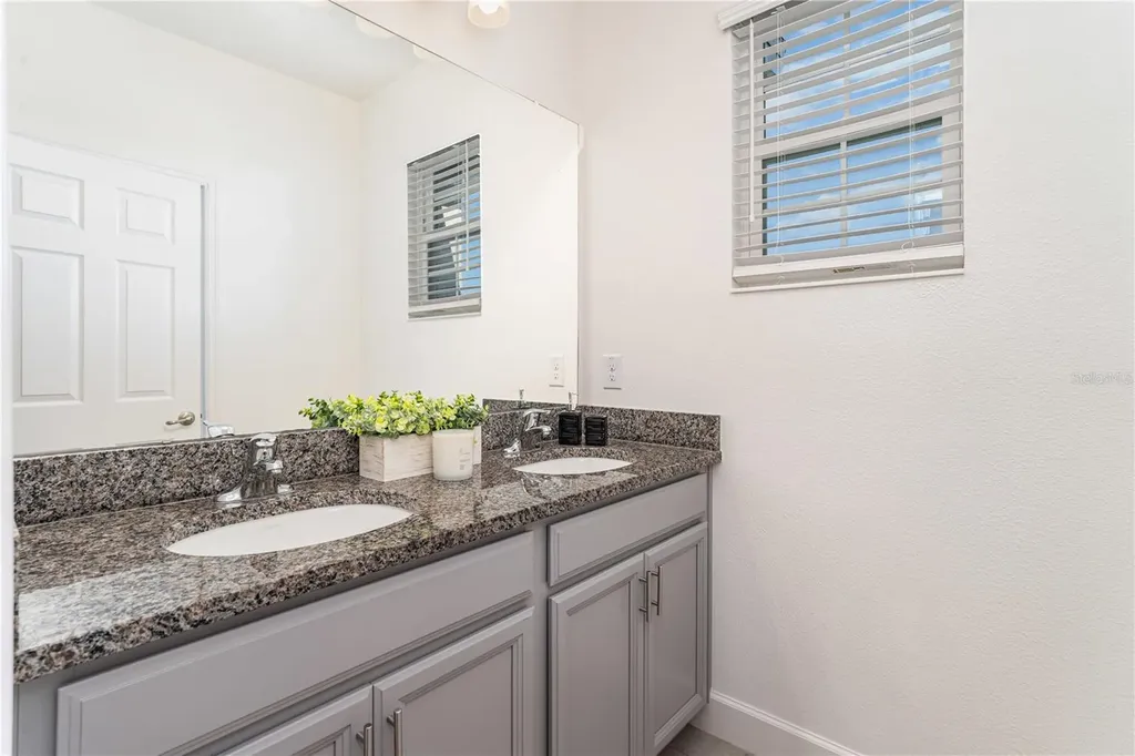 5653 Del Coronado Drive Apollo Beach FL 33572