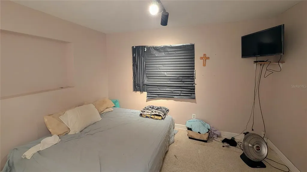 1590 Peaceful Lane N Clearwater FL 33756