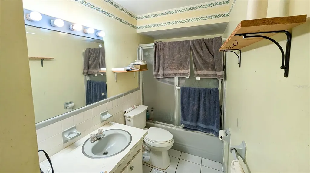 1590 Peaceful Lane N Clearwater FL 33756